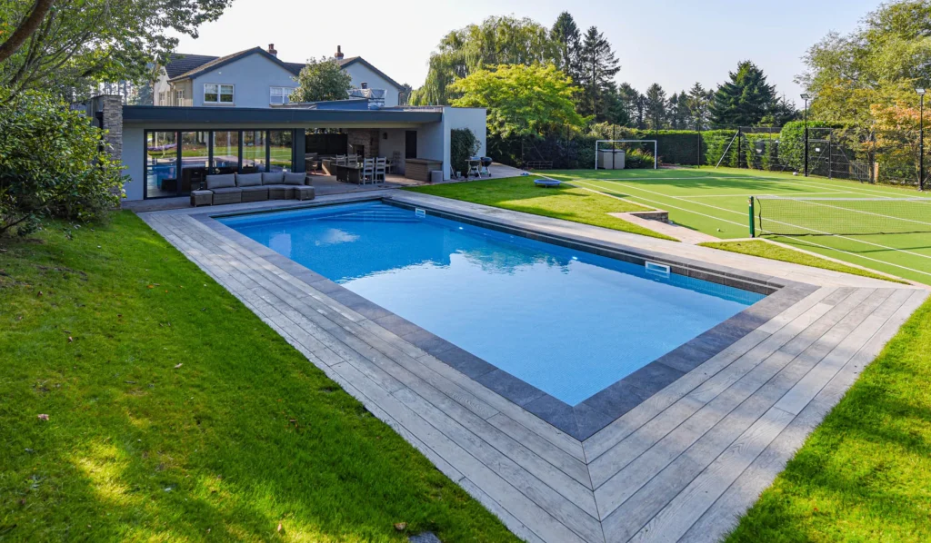 Willington Rise – Tarporley — Preston Pools